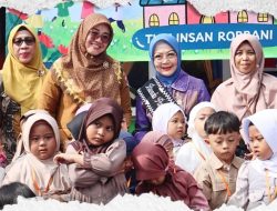 Bunda PAUD Lampung Utara Kunjungi TK Islam Ibnu Rusyd dan TK IT Insan Robbani