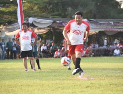 Bupati Sidoarjo dan Dandim 0816 Turun ke Lapangan, Seru-Seruan Fun Football Bersama PKDI Sukodono