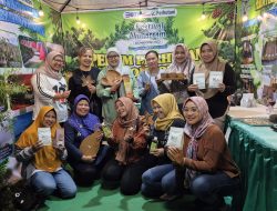Perhutani KPH Bondowoso Meriahkan Festival Muharam 2025 Dengan Stand Produk Unggulan Berupa Kopi dan Kerajinan Kayu