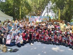 Bupati Sidoarjo Hadiri Peringatan HAN 2025 di Kampung Lali Gadget, Tekankan Pentingnya Perlindungan Anak di Era Digital