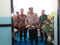 Kapolda Jatim Resmikan SPPG Polres Bojonegoro, Dukung Program Nasional MBG
