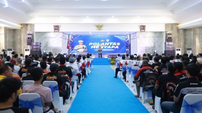 Ops Patuh 2025, Kakorlantas Polri Menyapa Ratusan Anggota Komunitas Motor di Jateng