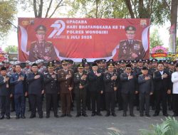 Polres Wonogiri Gelar Upacara Peringatan HUT Bhayangkara ke-79 di GOR Giri Mandala