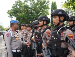 Bidropam Polda Jateng Periksa Personel, Pastikan Pengamanan Unjuk Rasa Berjalan Humanis