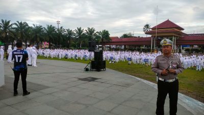 Peringatan HUT RI ke-80 Kapolsek Manguharjo Hadiri Senam Sehat Wai Tan Kung di Alun-Alun Kota Madiun