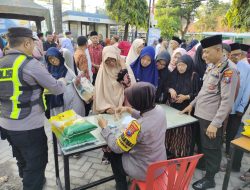 Polsek Bojonegoro Kota Gandeng Pemuda Muhammadiyah Gelar Gerakan Pangan Murah, 1 Ton Beras Terjual