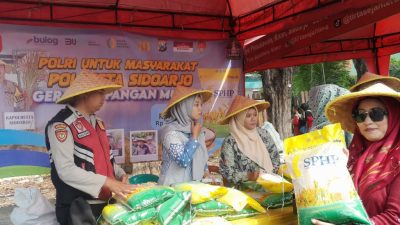 Polsek Krian Bersama Bulog Gelar Bazar Beras Murah SPHP, Ringankan Beban Masyarakat