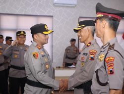 Rasa Haru dan Apresiasi, Polres Wonogiri Gelar Upacara Penyerahan Jabatan Kapolsek Selogiri serta Laporan Kenaikan Pangkat Pengabdian