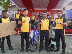 Semarakkan HUT RI ke-80, Kapolres Wonogiri Pimpin Olahraga Bersama