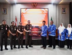 Uang Sitaan Rp1,8 Miliar Dikembalikan, Perumda Delta Tirta Sidoarjo Janji Perkuat Layanan