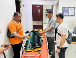 Anak Usia Lima Tahun Tenggelam di Sungai Tambak Kemerakan, Kapolsek Krian Sampaikan Belasungkawa