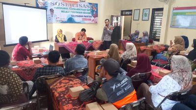 Cegah Narkotika di Kalangan Remaja, Polsek Manyaran Gencarkan Sosialisasi di Balai Kelurahan Pagutan