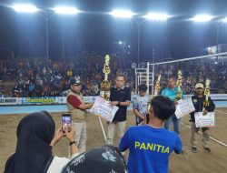 Disaksikan Ratusan Penonton, Final Turnamen Voli di Sidoharjo Berakhir Sukses