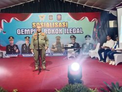Kasat Satpol PP Rony Yoza Pasalbessy Pimpin Gerakan Pemberantasan Rokok Ilegal di Kota Blitar