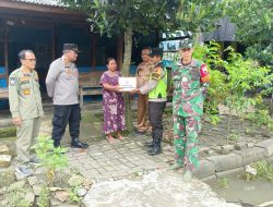 Pasca Banjir Leran, Forkopimka Kalitidu Salurkan Bantuan Sosial bagi Warga Terdampak