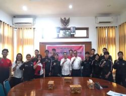 Bupati Klungkung Lepas Atlet ke Popnas XVII Menuju Jakarta, Kadisdikpora: Atlet Harus Tetap Semangat dan Selalu Menjaga Kesehatan