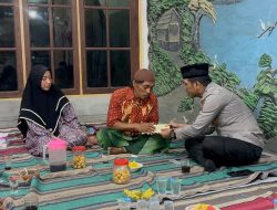 Kapolresta Sidoarjo Takziyah dan Berikan Santunan kepada Keluarga Santri Rizki Maulana