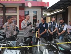 Polres Jember Berhasil Bongkar Sindikat Curanmor Amankan Tiga Tersangka dan 23 Motor Curian