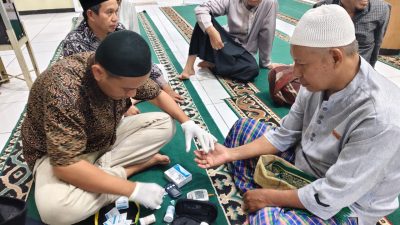 BLUD UPT Puskesmas Jatibabru Kota Bima Gelar Kegiatan Cek Kesehatan Gratis di Masjid Muamalat BTN Tambana Asakota