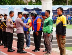 Kapolri Pimpin Apel Ojol Kamtibmas di Jabar, Bersatu Padu Jaga Keamanan