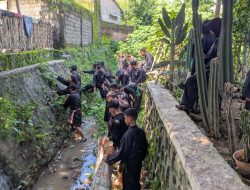 Menggerakkan Hati, SH Terate Kota Kediri  Pusat Madiun Gelar Kerja Bakti