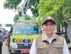 Bapenda Kabupaten Mojokerto Tertibkan Media Reklame dan Spanduk yang Tidak Bayar Pajak