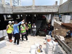 Bupati Sidoarjo Sidak Proyek Double Deck Parking RSUD R.T. Notopuro, Temukan Beragam Ketidaksesuaian
