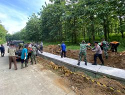Serentak, Kodim Bojonegoro Gelar Karya Bakti Pembersihan Lingkungan di 28 Titik