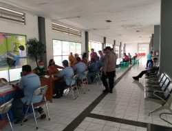 Polres Wonogiri Perkuat Keselamatan Libur Nataru Lewat Pemeriksaan Pengemudi Bus