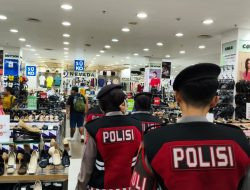 Polresta Sidoarjo Intensifkan Patroli Harkamtibmas di Pusat Perbelanjaan Jelang Libur Nataru