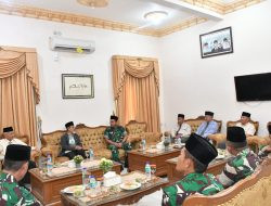 Dandim Ponorogo Silaturahmi ke Pondok Modern Darussalam Gontor