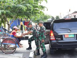 Jumat Berkah, Kodim Ponorogo Berbagi Kasih Kepada Warga