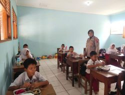 Polres Wonogiri Distribusikan 2.446 Paket Makan Bergizi Gratis ke Ribuan Pelajar di Eromoko