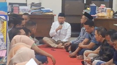 Selalu Istiqomah, Setiap Jum’at Legi Kepala BKPSDM Kabupaten Mojokerto H. Amat Susilo Ajak Karyawanya Tahlil dan Do’a Bersama