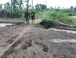 Warga Ngrupit Mengeluh Proyek Irigasi DAS Mengakibatkan Kerusakan Jalan