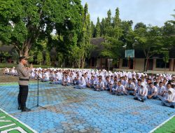 Police Goes to School di SMKN 1 Kismantoro, Polsek Kismantoro Edukasi Pelajar Cegah Kenakalan Remaja