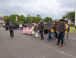 Gagalnya Proyek Infrastruktur, AMLUM Desak Bupati Lampung Utara Copot Kepala Dinas SDABMBK