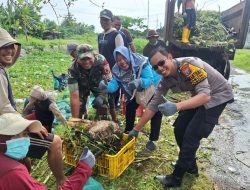 Sinergi TNI–Polri dan Warga, Kerja Bakti Bersihkan Sungai di Kelurahan Porong