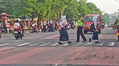 Satlantas Polres Wonogiri Gelar Pengamanan Pagi Ops Keselamatan Candi 2026, Wujud Polisi Hadir di Tengah Masyarakat