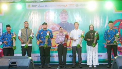 Ning Ita Buka Pasar Takjil Ketidur, Sebagai Penggerak Ekonomi UMKM Sekaligus Wadah Kreasi Seni Ramadhan