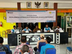 Tumbuhkan Kesadaran Keselamatan Ketenagalistrikan, PLN UP3 Sidoarjo Nangkring Bersama Warga Desa Sukorejo