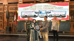 Dandim Ponorogo Hadiri Penyerahan 29 Truk Operasional KDKMP