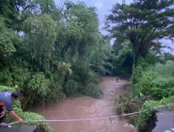 Banjir Luapan di Prajekan Bondowoso, Sejumlah Jembatan Rusak dan Akses Terputus