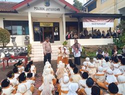 Polsek Jatisrono Terima 100 Lebih Anak IGRA, Kenalkan Tugas Polisi dan Edukasi Stop Bullying