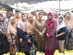 Wabup Sidoarjo Takziah ke Rumah Balita Korban Terseret Arus Sungai Kalidawir, Tekankan Pengawasan dan Keamanan Lingkungan