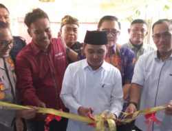 Bupati Gus Barra Resmikan Media Center, Ruang Jurnalis sebagai Simbol Keterbukaan Informasi