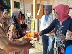 Peringati Hari Kartini, Wabup Sidoarjo Gelar Jumat Berkah di Dusun Terpencil Kepetingan