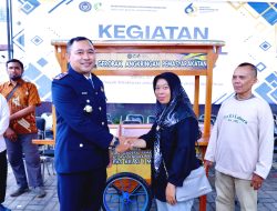 Lapas Sidoarjo Salurkan Bantuan Gerobak Usaha untuk Keluarga Warga Binaan