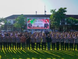 Polres Jombang Gelar Apel Pelayanan Peringatan Hari Buruh Internasional