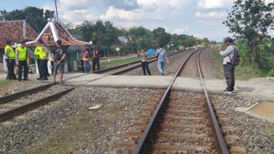Polda Jateng Turunkan Tim TAA, Asistensi Penanganan Kecelakaan Kereta di Grobogan
